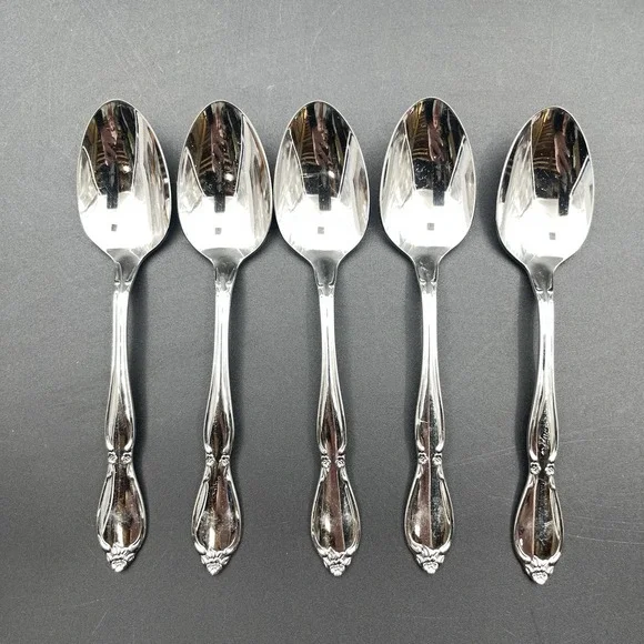 Oneida‎ Community Chantelaine Stainless Teaspoons Lot of 5 Replacement