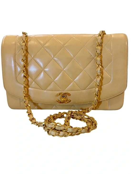 Authentic Vintage CHANEL Beige Quilted Lambskin Medium Diana Flap Bag GHW