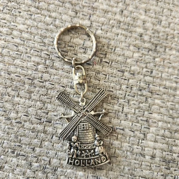 Vintage HOLLAND Windmill‎ Metal Keychain