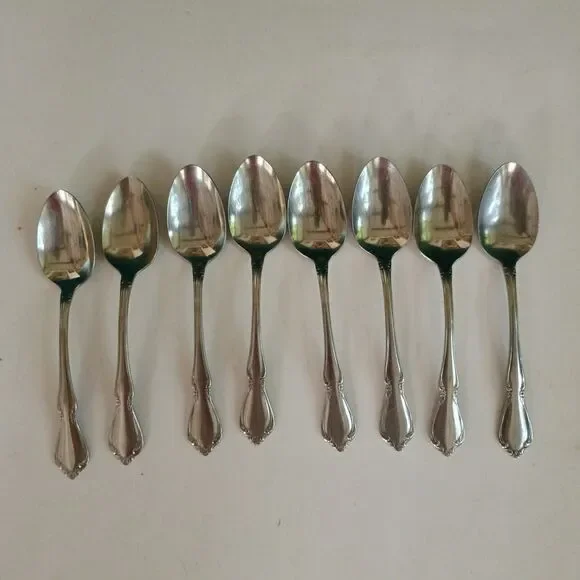 Oneida CHATEAU Teaspoons Lot of 8 Oneidacraft Deluxe Stainless