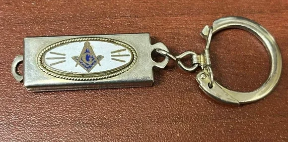 Enameled Masonic Masons Key ID Holder