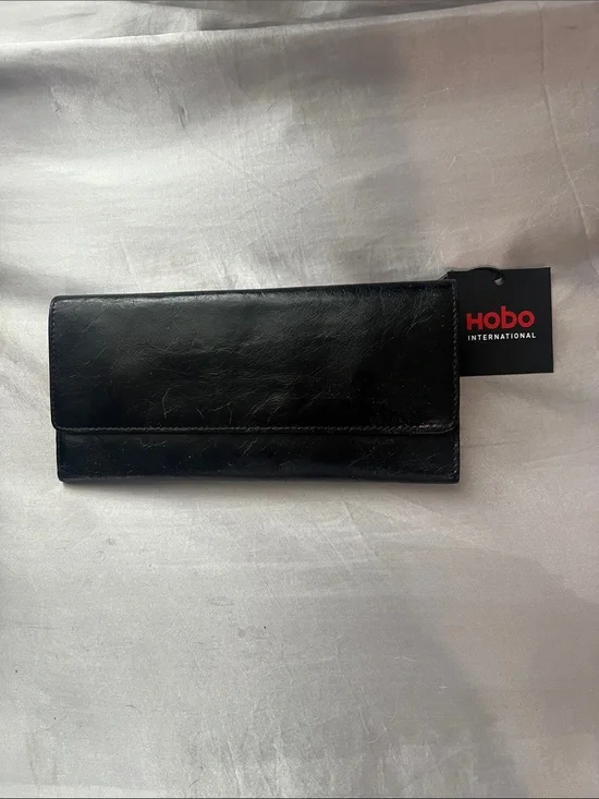 HOBO  Black Leather Key & Card Holder Wallet