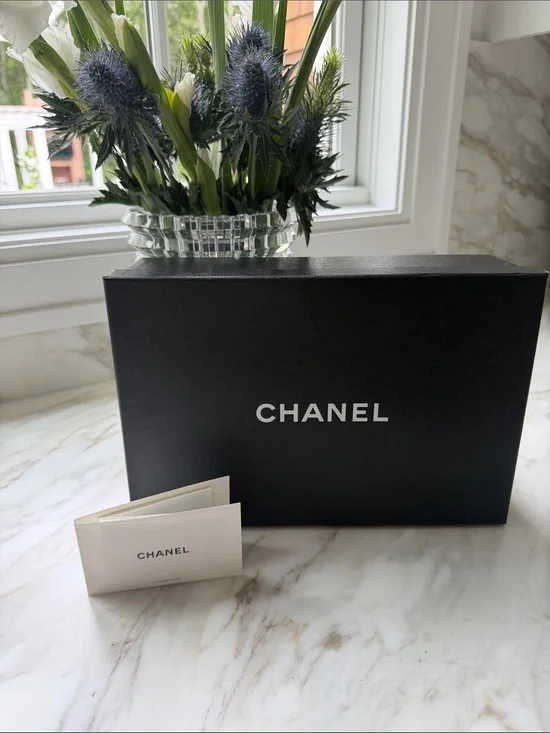CHANEL Black and White Branded Presentation Box 13x8x4