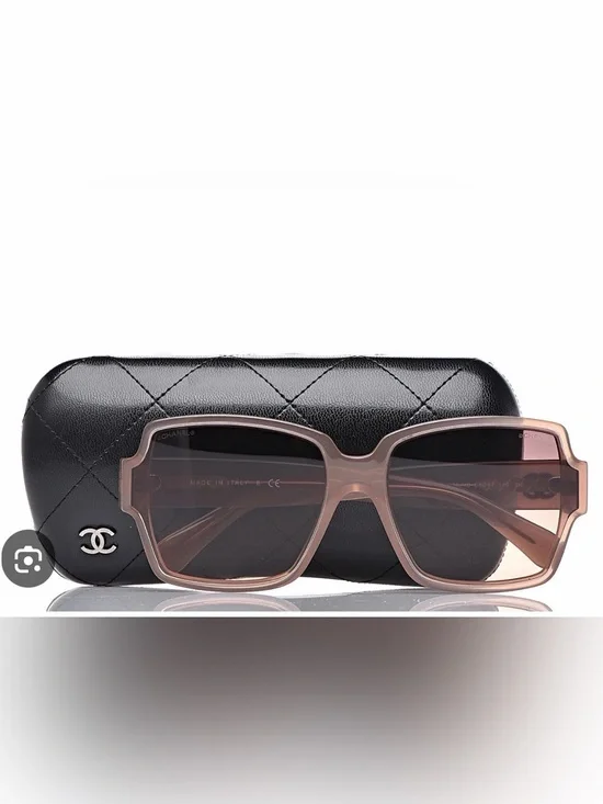 CHANEL 5385 Square Oversized Sunglasses