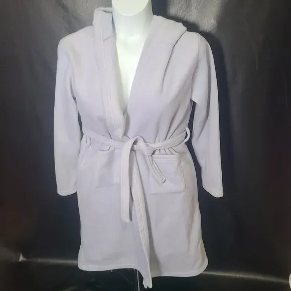 Garnet Hill Kids baby blue hooded bathrobe   size XL