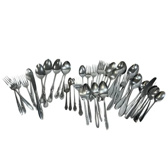 Mixed Flatware Lot 40+ Pcs Oneida Community Chelsea‎ Decorators Stainless Korea