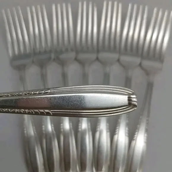 8X DF Harmony House by Wallace Serenade Silverplate Flatware Dinner Forks Vtg
