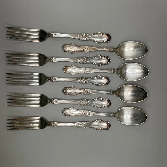 Vtg Rogers & Hamilton XII Tudor Silver Plate 9 Pc 5 Forks 4 Spoons M Monogram