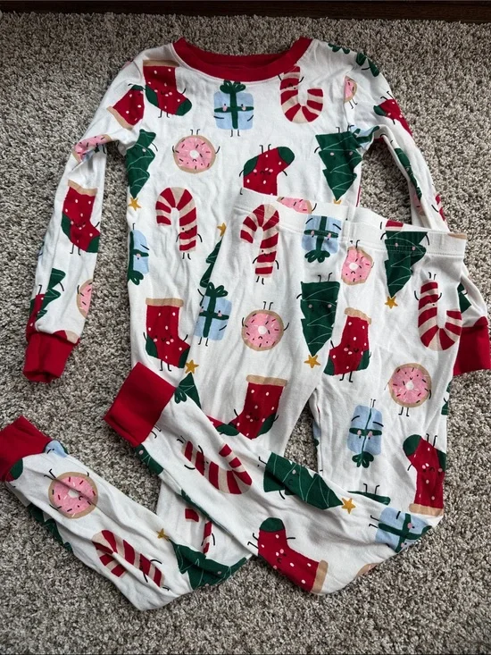 Carter's Cream Holiday Pajama Set with Green Tree & Pink Donut Motifs