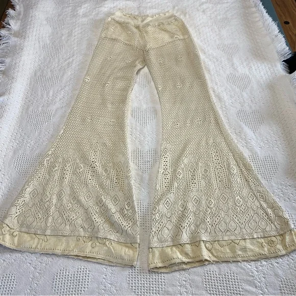 Intimately Free People Crochet Pants (XS)