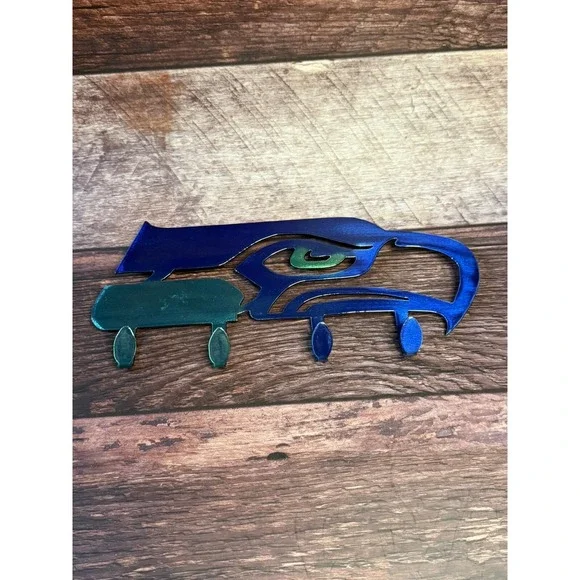 Hawks Key Holder -4 Peg-Seattle Seahawks Metal Holds Keychains Keys