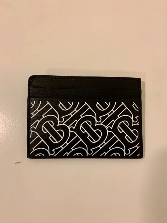 BRAND NEW! BURBERRY KIER MONOGRAM CARD HOLDER