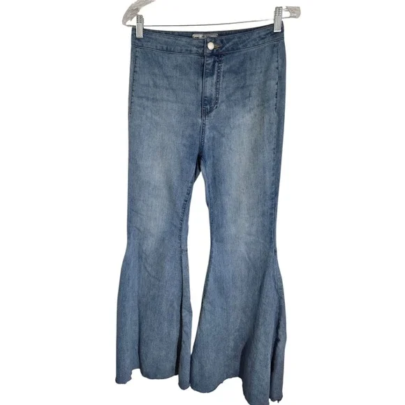 Free People Just Float On‎ Flare Jeans Light Wash Blue High Rise Bell Bottom 26