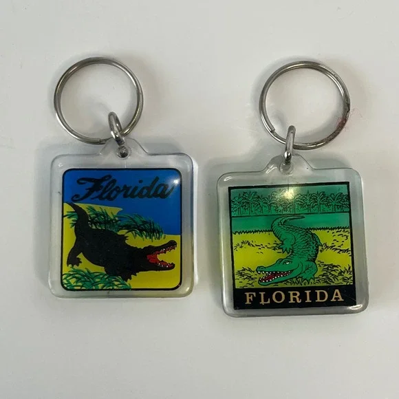 Vintage Florida Alligator Keychain Set Retro Souvenir Acrylic Key Ring 2pc