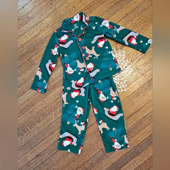 Carter's Christmas Santa Button Up  Pajamas Size 5T
