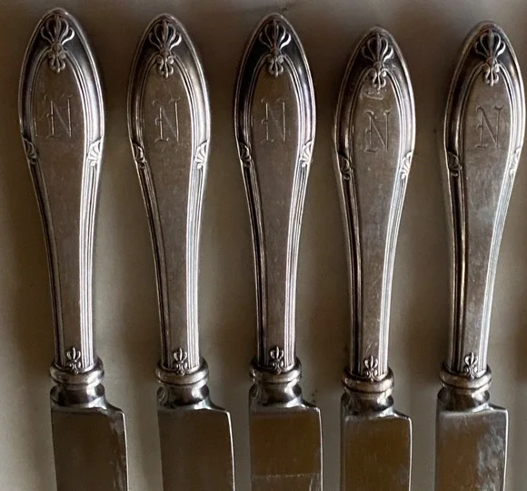 SET 6 DINNER KNIVES! Vintage GORHAM silverplate: PROVIDENCE pattern Monogram 