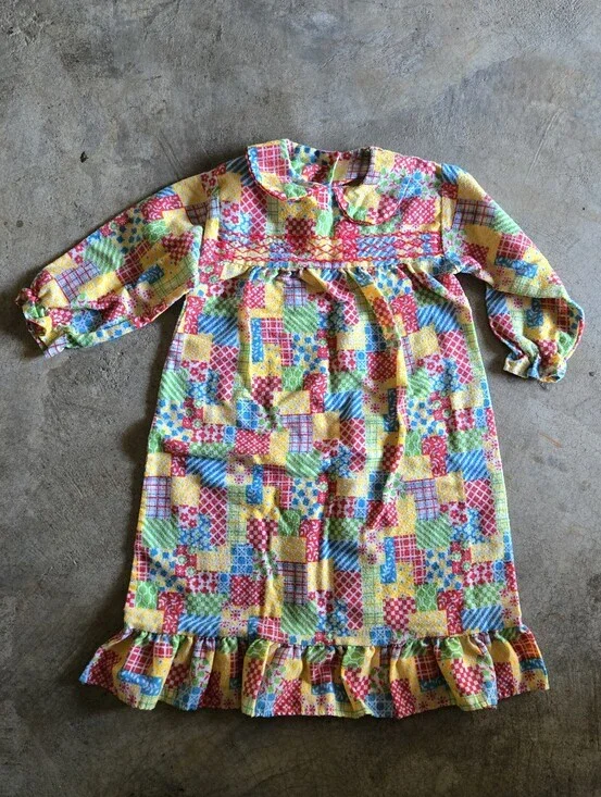 Vintage 70s Patchwork Print Long Sleeve Girls Nightgown 2T 3T