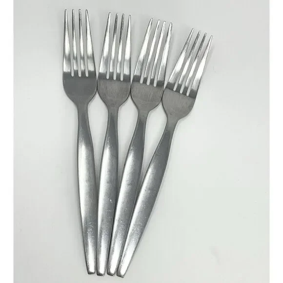 ONEIDA TERESA Stainless Steel Satin Dinner Forks 8.25” Set Of 4 Discontinued
