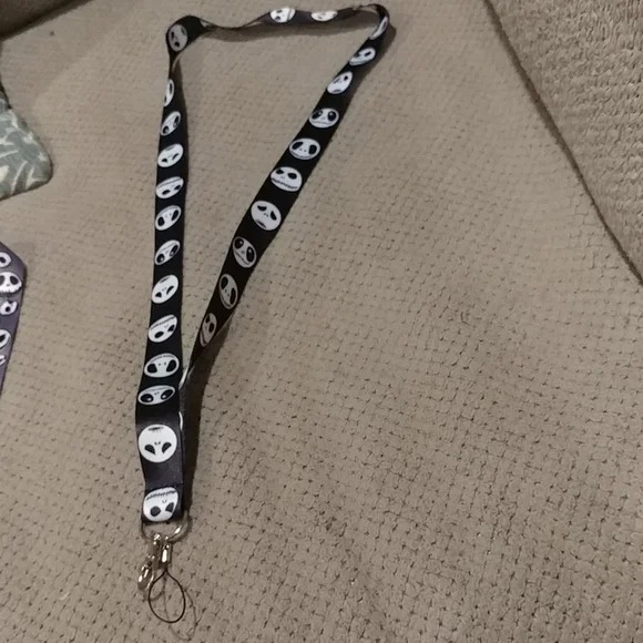 ❤️10/$13 New nightmare before Christmas lanyard halloween