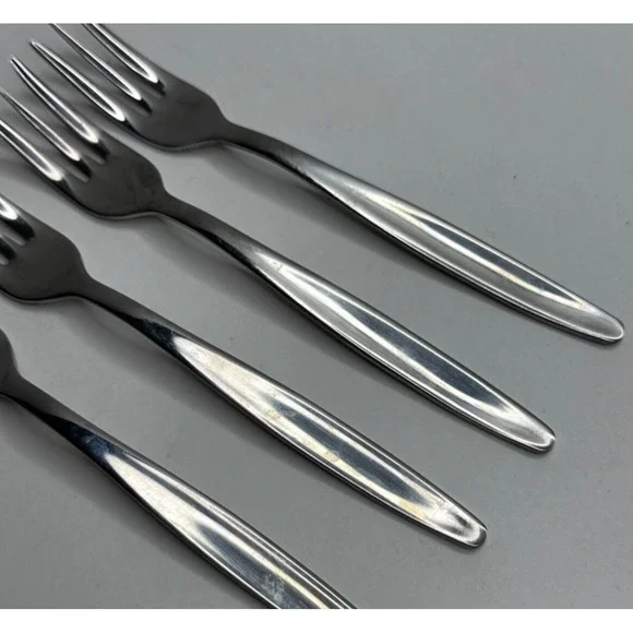 Norpro Stainless Flatware 4 Cocktail Forks 18/8 Vintage Replacement