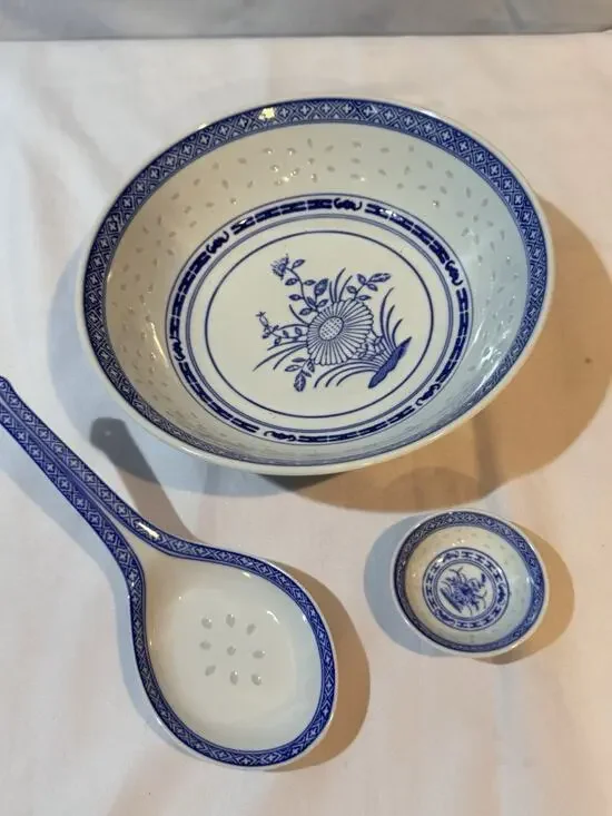 Vintage Chinese Rice Grain Porcelain Blue Serving Set Bowl Spoon & Small Dish