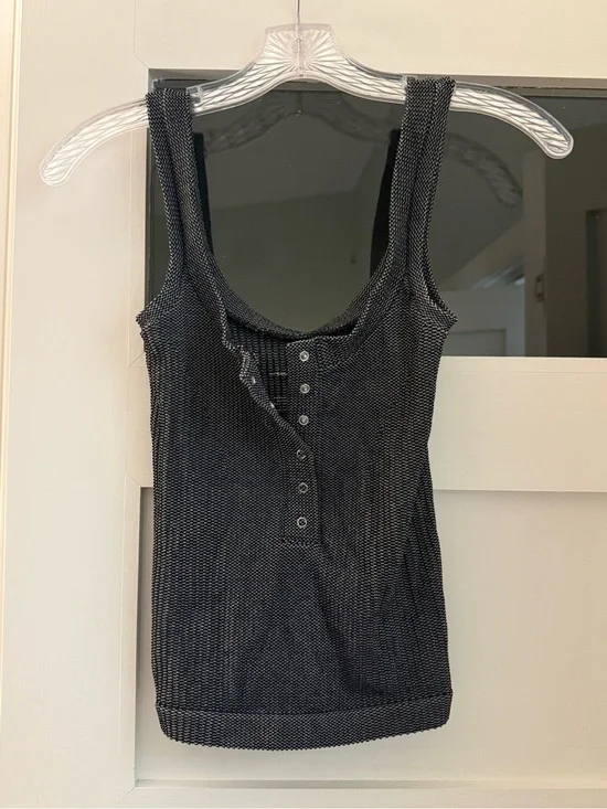 Free People Sleeveless Scoop Neck Henley Tank Top - Black+White