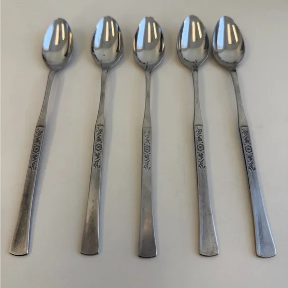 EKCO Eterna Cantina Set of 5 Spoons