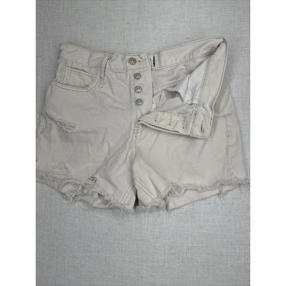 We The Free Women's 26 Button Fly Shorts, Off-White,‎ Distressed, Free People