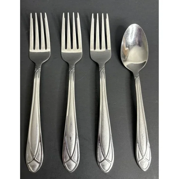 Pfaltzgraff Mirage Frost 3 Salad Forks  & 1 Teaspoon Stainless Flatware