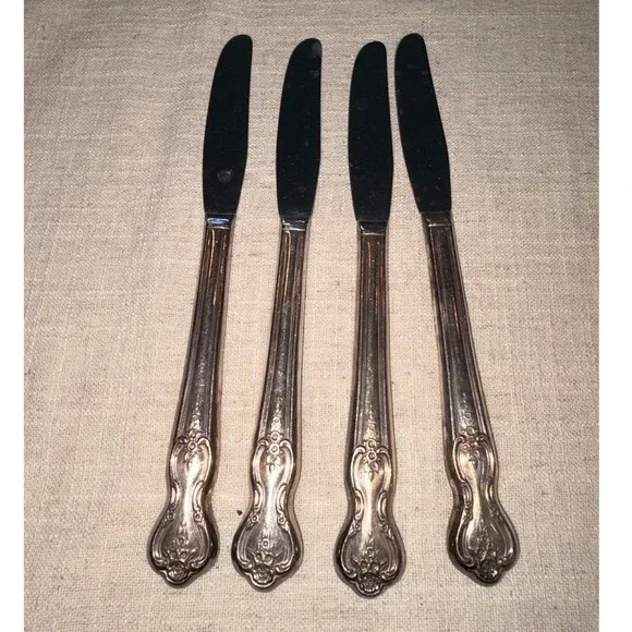 Vintage‎ Floral Scroll Silverplate Dinner Knives Set of 4 8.25