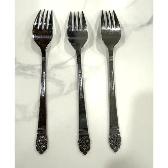 VINTAGE Rogers Co Dinner Forks Set 3 Stainless Korea Floral Replacement Flatware