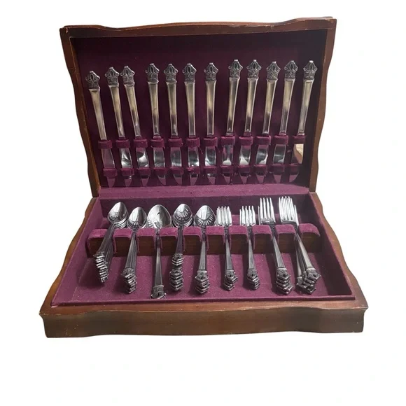 EKCO Eterna Padua (Japan) Stainless Steel Flatware Set—Service for 12–VINTAGE