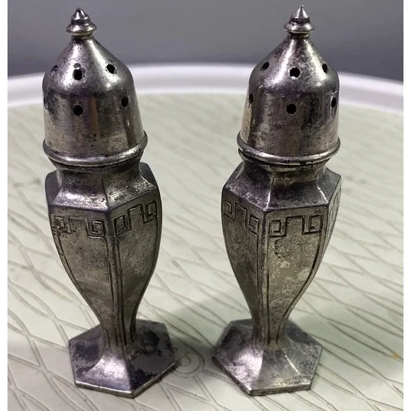 G.S. CO. Vintage Pair‎ Of Silver Plated Salt&Pepper Shakers 4