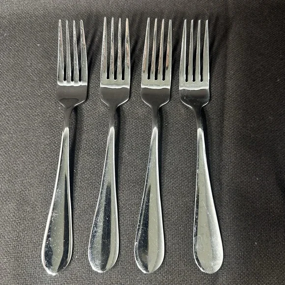 Set Of 4 Towle BOSTON ANTIQUE 18-10 Stainless Dinner Forks EUC‎