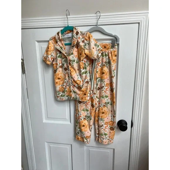 Sweethoney fall floral pajamas set size‎ 5 girls