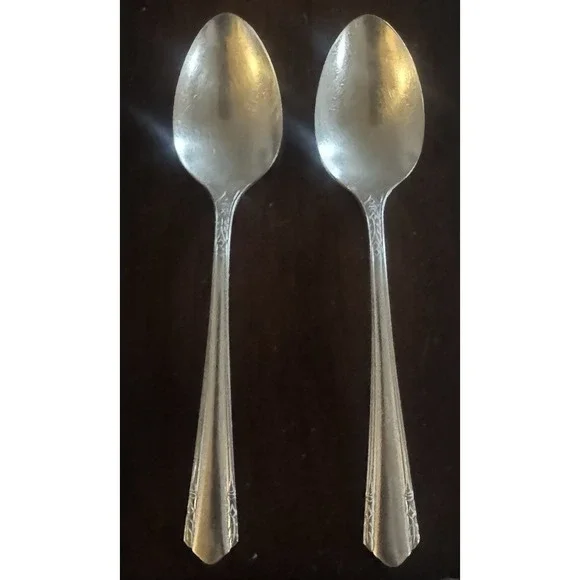 Wm. A. Rogers A1 Plus Spoon Silverplate Glossy set of 2