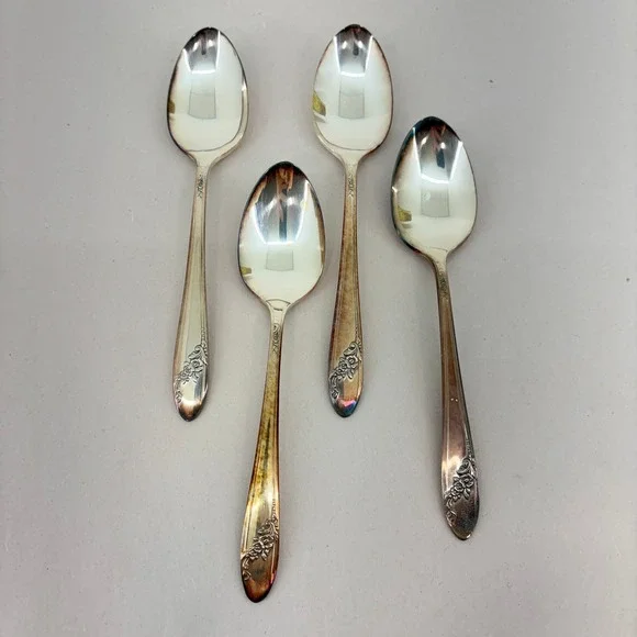 Oneida Community Tudor Plate Fortune Mystic Silverplated Spoons Set of 4 Vintage