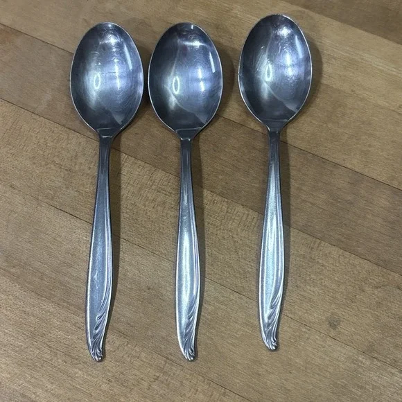 Lot 3 WM Rogers & Son Feather Stainless Steel Tablespoons Spoons Replacement