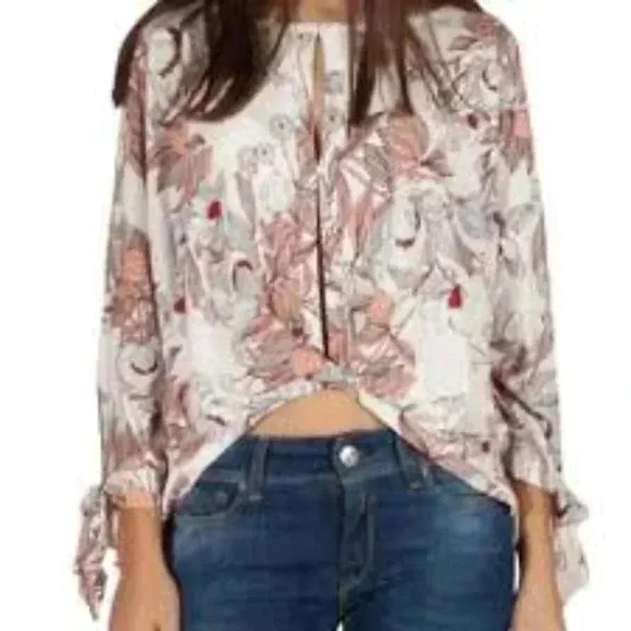 Free people floral long‎ sleeve blouse size Small