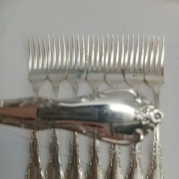 8X DF Vtg 1968 Oneida Community Silverplate Fredericksburg Dinner Forks