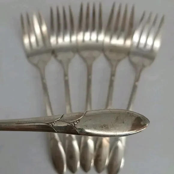 6X SF LADY HAMILTON Salad Forks 1932 Silverplate Community Plate Oneida