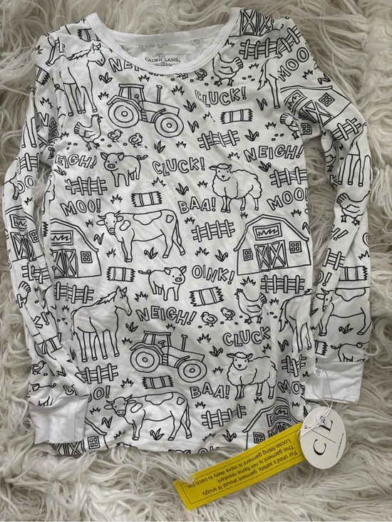 NWT Caden Lane Farm Colorable Bamboo Pajama Top 9/10 Kids Barn Animals