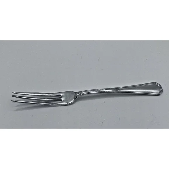 Vintage Middletown Stainless Cocktail Oyster Seafood Dessert Fork 5 Replacement