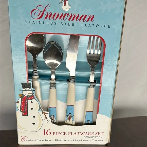 Cream Flatware‎ Set with Stainless Steel Utensils