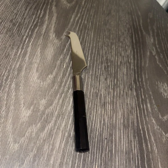 Mikasa Black Plastic‎ Handle  Cheese Pick/Knife