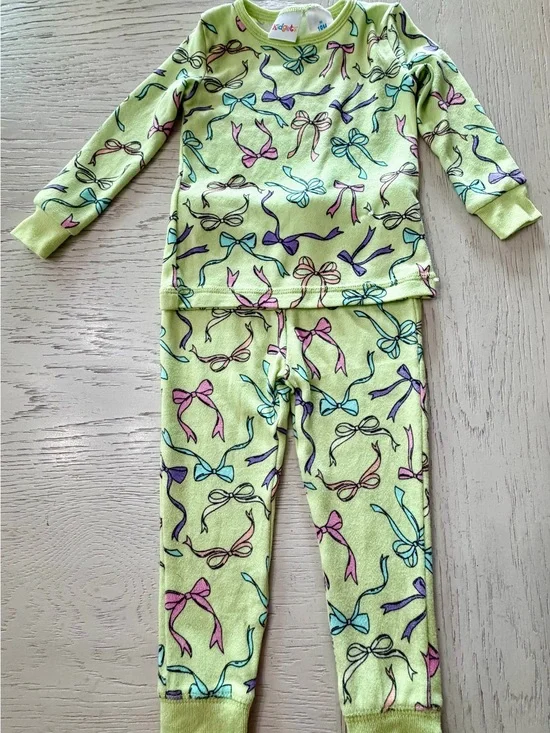 Kidgets Light Green Pink Purple Aqua Bow Long-Sleeve Soft Pajama Set 18 Months