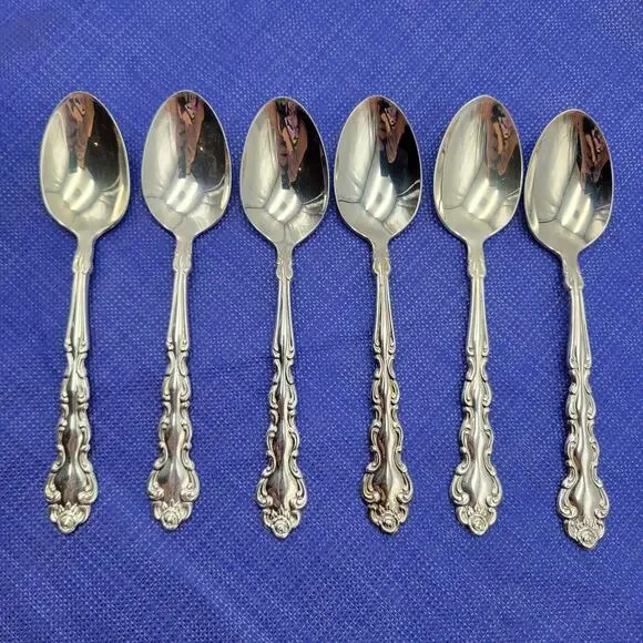 Set of 6 ONEIDA Community Beethoven Teaspoon Silverplate Baroque Vtg