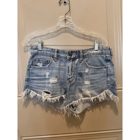 Free People Denim‎ Shorts Size 27