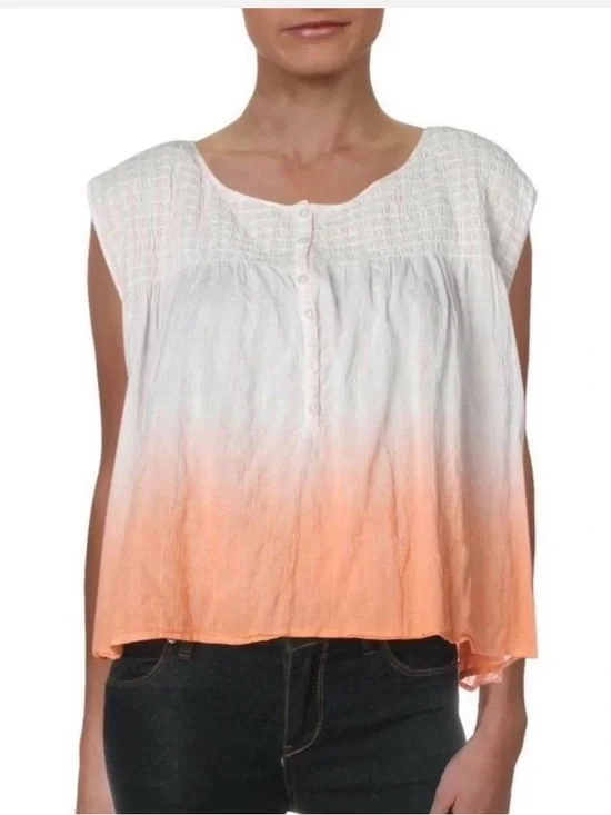 Free People Little‎ Bit Of Something Ombre Oversized V-Neck Blouse in Size Large