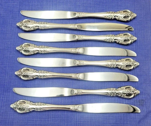 Oneida USA Stainless PEMBROOKE / RENOIR Flatware Set of 8 DINNER KNIVES